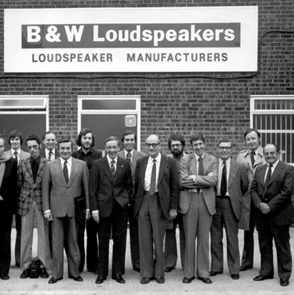 1966: Основана компания B&W Electronics